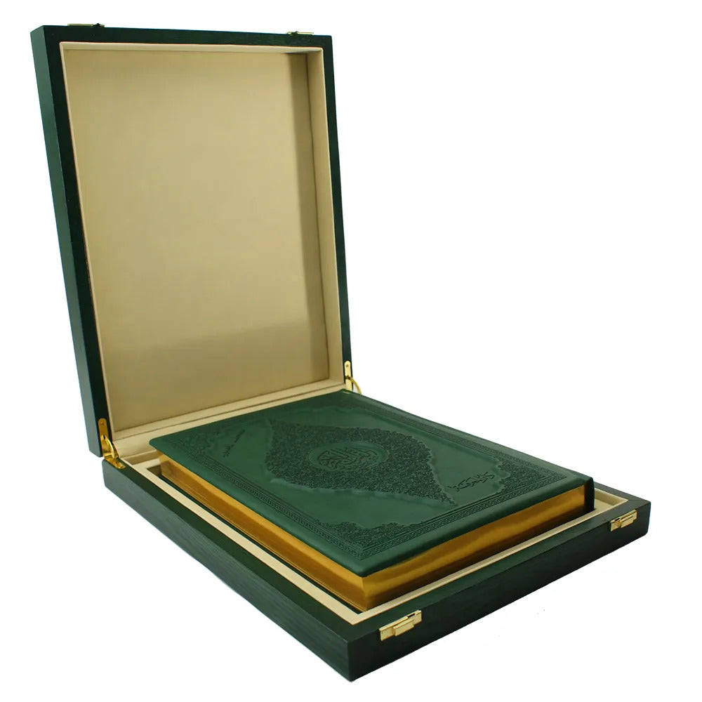 Luxury Golden Edges Tajweed Quraan with Wooden Gift Box 25x35cm - 9789933423476 -Dar al Marifah Tajwid Quran