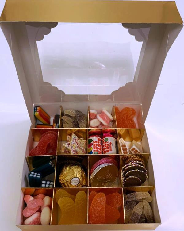 Gold Sweets Box – 16 Pick & Mix Halal Jelly Selection | Halal Gift Hamper & Islamic Candy Box