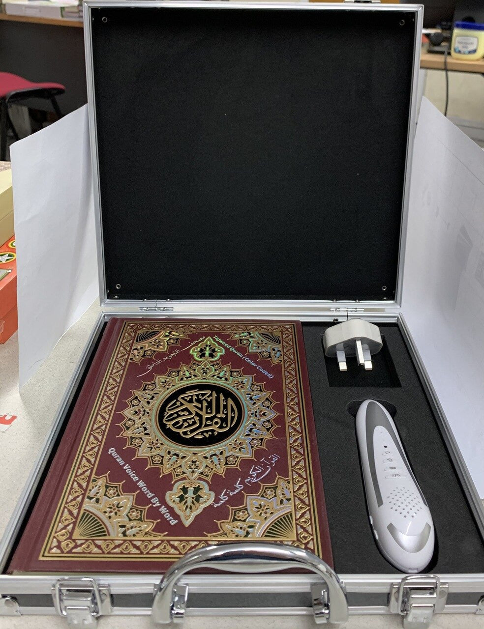 Tajweed Quran Pen Reader Set – Large Uthmani Script Quran with Audio Recitation
