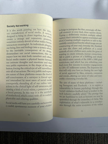 The Muslim Mother – Islamic Guide to Motherhood, Parenting & Raising Righteous Children