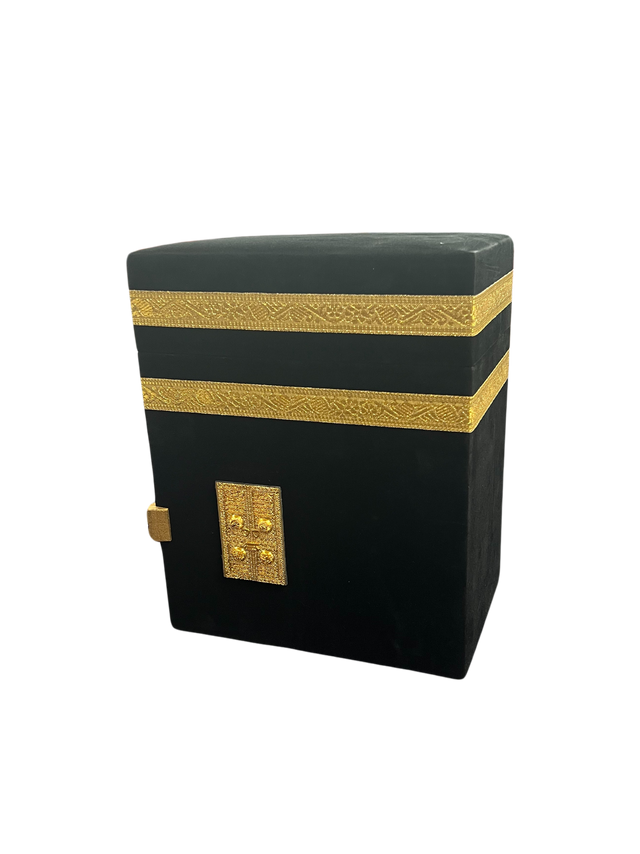 30 Juz Quran in Velvet Kaaba Box – 9-Line Uthmani Script Premium Set